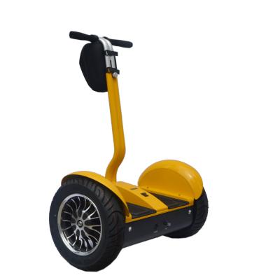 China Intelligente Rad Segway-Roller-kurz Abstands-Reise 15-20KM der Balancen-zwei zu verkaufen