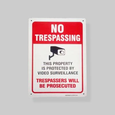 China No Trespassing Rectangular Metal Warning Sign Tin Sign 35.5cm*25.5cm for sale