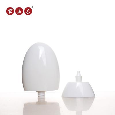 China Low Price Cosmetic Unique Color 50ml Creative Bag Chain Luxury PE Oval Egg Shaped Bottle 50g Sunscreen Plastic Soft White Base for sale