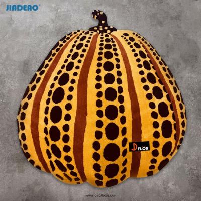 China Washable Custom Creative Pumpkin Shaped Blanket Blanket For Living Room And Bedroom for sale