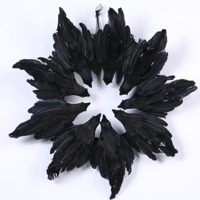 China Christmas Black Wreath Decor Halloween Birds Craft Christmas Crow Hanging Home Decoration for sale