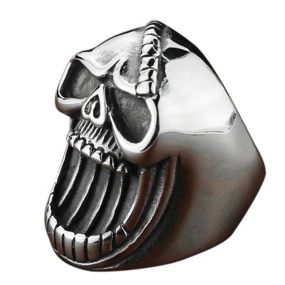 China Tops quality GRM40012 creative men's skull ring wine ring wholesale bottle open ring couples for sale