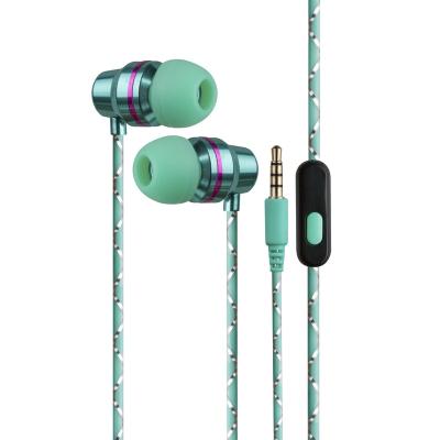 China free sample product of in-ear wired earphone in ear headphone with Mic Made in China for sale