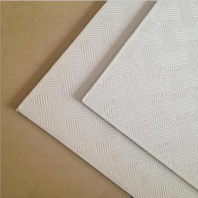 China Modern Manufacturer PVC Laminated Gypsum Board Ceiling Tiles 595*595mm for sale