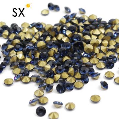 China Pointback Wholesale Crystal Rhinestone Bulk Glass Crystal Pointback Rhinestone for sale