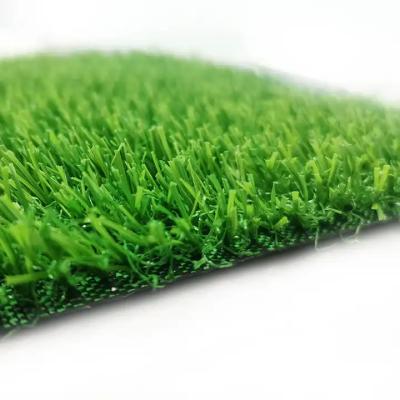 China Gartengestaltung Künstliches Gras Grün Feuerfest 18mm 20mm 25mm zu verkaufen