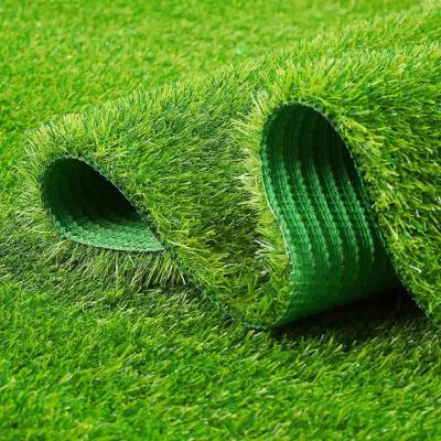 China Fútbol Deportes Césped Artificial Césped Mini Fútbol Alfombra de Jardín en venta