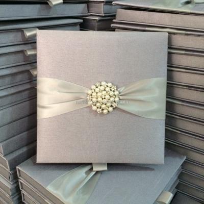 China Europe Custom Structured Box Gray Silk Wedding Acrylic Invitations for sale