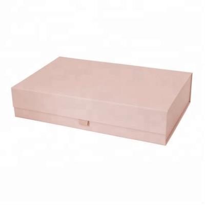 China Europe Blush Rose Luxury Magnetic Gift Boxes With Lids for sale