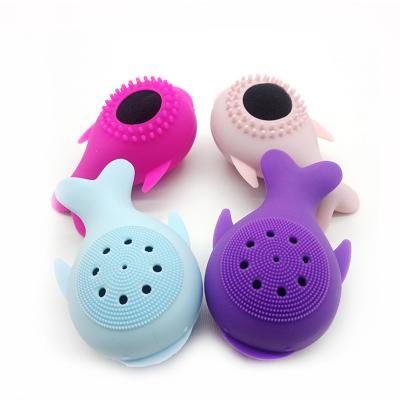 China Small Whale DEEP CLEANING Waterproof Face Massage Exfoliating Remover Brush Silicone Facial Cleansing Brush for sale