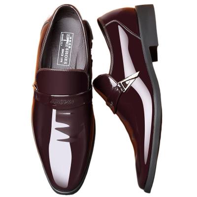 China Men's Patent Leather Winter Brown Boot Printed Mens Leather Shoes Stylish Shoes 02 Shoes Unique Oxford Leather Women's Shoes for sale