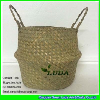 China LUDA classical hand-woven storage basket home essential seagrass straw basket for sale