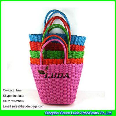 China LUDA candy color straw basket bag cheap gift pp straw beach bag for sale