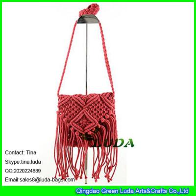 China LDMX-006 2016 fashion fasten tassel straw sling bag for kids for sale