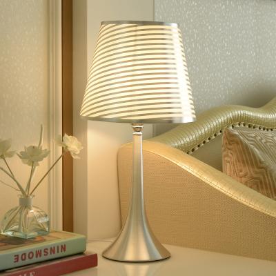 China Modern Contemporary Low Color Fabric Hotel Shape Lamp Iron White Baseball Desk Lamp For Hotel Home Bedroom for sale