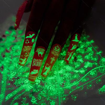 China Durable 3D Nail Art Sticker Skeleton Head/Luminous 2021 Halloween Horror Nights Kills Halloween Nail Charms With Luminous for sale