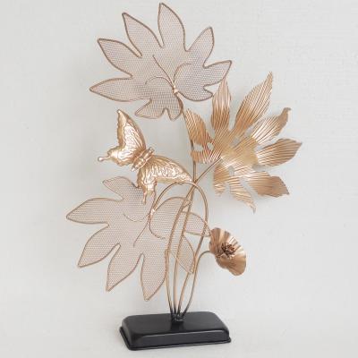 China 100% Handmade Home Metal Maple Leaf Smart Home Desk Decorations for sale