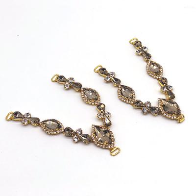 China Chains Latest Shoes Slippers Chains Sandal Shoes Metal Chain Rhinestone Top Accessories Ornaments With Stones for sale