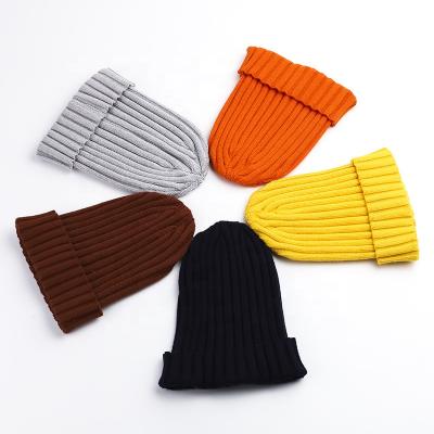 China Korean COMMON Beanie Hat Winter Warm Ski Knitted Hats Solid Color for sale