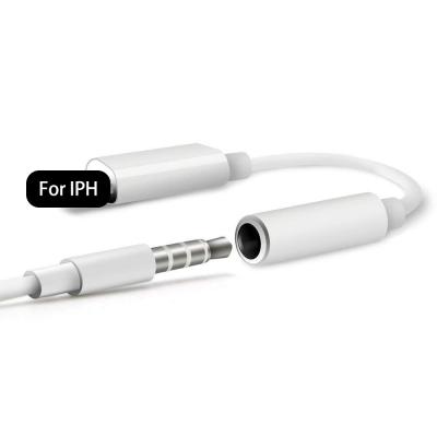 China For iphone 3.5mm Jack Earphone Audio Aux Cable for AUX connector cable. iPhone USB 3.5mm Headphone Adapter Earphone for sale