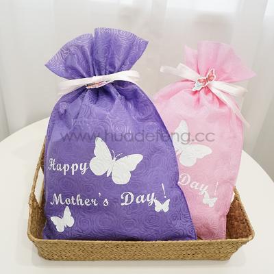 China Disposable Rose Embossing Idea for Mother's Day Gift Bag with White Butterfly Pattern for sale