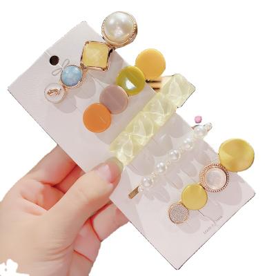 China Stylish Rhinestone Hair Clips Women Jewelry Diamond Sparkle Metal Clamp Girls Eco-Friendly Barette Hair Clips Set Pearl Hair Clips for sale