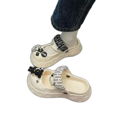 China Fashion Trend Kid's Clogs Garden Shoes- Cartoon Slides Sandals Beach Shoes for beach, pool, gym, shower, walking for sale