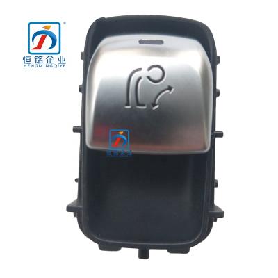 China Order Door Window Car Spare Parts Tailgate Trunk Switch C Class W205 Luggage Button Switch 2059052013 for sale