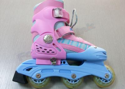 China Muchachas rosadas ajustables 3 zapatos patinadores en línea de la rueda con los chasis azules de aluminio en venta