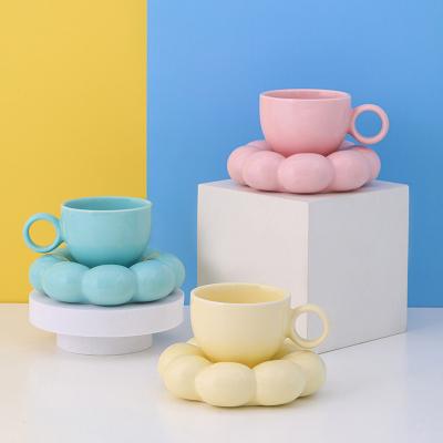 China Viable Hot Selling Wholesale Creative Sunflower Ceramic Coffee Cup With Saucer Personalized Teacup Dish Set Home Party Tableware Gift for sale