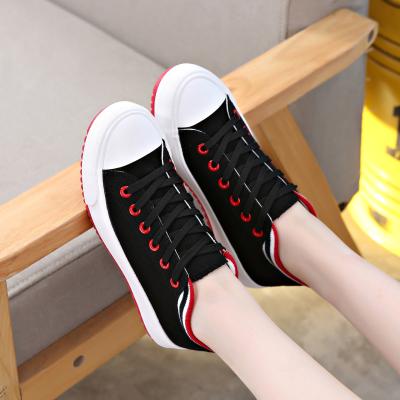 China Cute simple fashion fashion trend canvas shoes wholesale customization of the logo and color available for sale