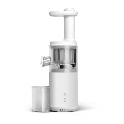 China Most Popular 1500 mAh ABS Cold Press Portable Material Juicer Extractor Machine Cold Press for sale