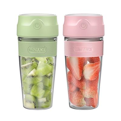 China Car 2021 the juicer cup stainless steel cutter head blender jucier portable rechargeable juicer for sale