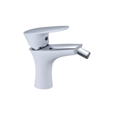 China White Metered Basin Bidet Mixer Taps Water Vanity Faucets Basin Mixer Tap Brass Bidet Bathroom Basin Mixer Tap for sale