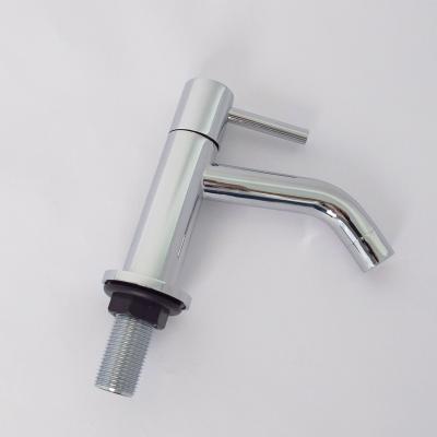 China Metered Faucets New Arrival Deck Mounted Bathroom Basin Faucet Water Mixer Tap for sale