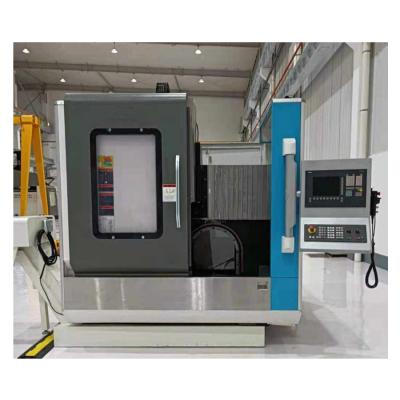 China Metal Machining Center CNC CMC650U Vertical VMC Machine 5 Axis for sale