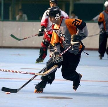 China Recyclable Indoor Sports Flooring For Roller Hockey Court for sale