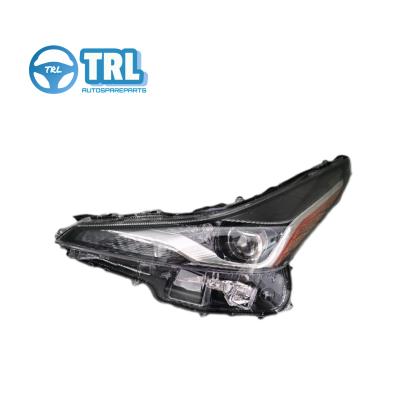 China 8114547860 Toyota Prius Farol traseiro Luz dianteira Ultimate Upgrade OE estilo 8114547701 à venda