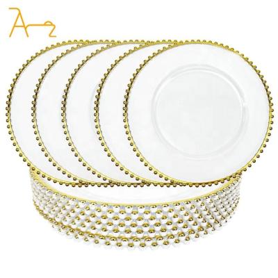 China Sustainable Wholesale 13 Inch Bulk Gold Silver Beaded Rim Plastic Clear Charger Plates Wedding Decoration Party Dinner Plates for sale