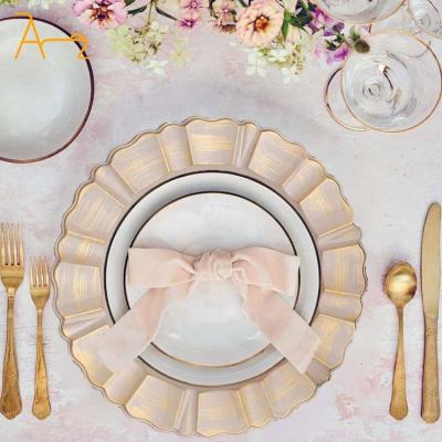 China Sustainable Factory direct bulk buy elegant dinnerware set round white rose gold silver reef plastic charger plate wedding charger plates for sale