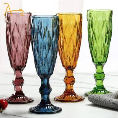 China Luxury Hot Selling Wedding Banquet Vintage Colored Wine Goblet Glass Cups New Design Decorative Party Wine Glasses for sale