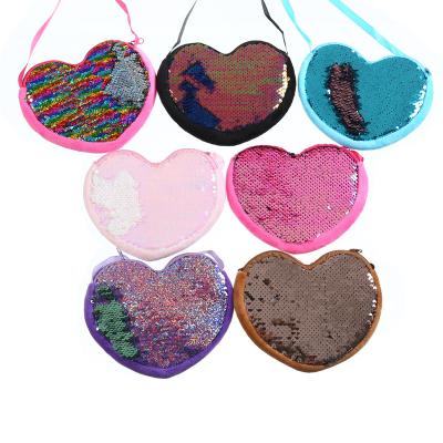 China Fashionable Cute Heart Shaped Sequin Shoulder Bag Heart Shaped Colorful Cross - Body Bags Kids Novelty Purses Handbags for sale