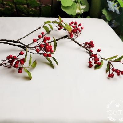 China New Christmas Berry Flowers Wall Plant Wall Decoration Fake Fruit Home Artificial Fake Flower for sale