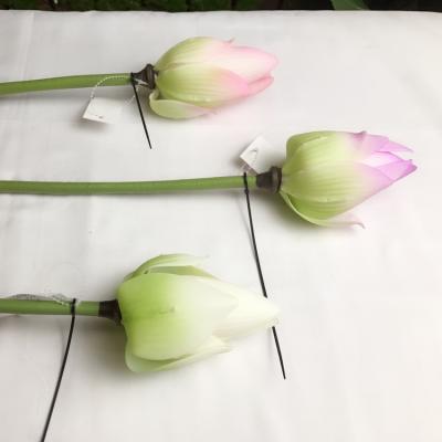 China Fashional Artificial Flowers Wholesale Fake Water Lily Flowers Latex Real Touch Water Lotus Artificial Flower Wedding Table Centerpieces for sale