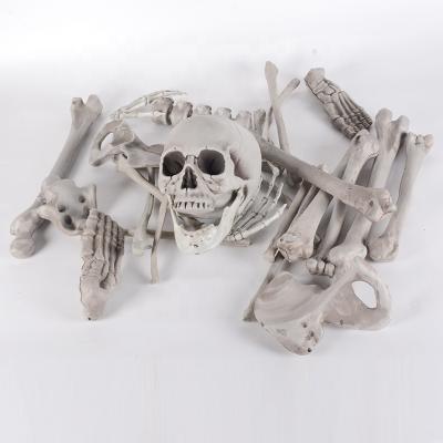 China Disposable Eco-friendly Wholesale 28pcs Bag Plastic Skeleton Bones Prop Halloween Decoration for sale