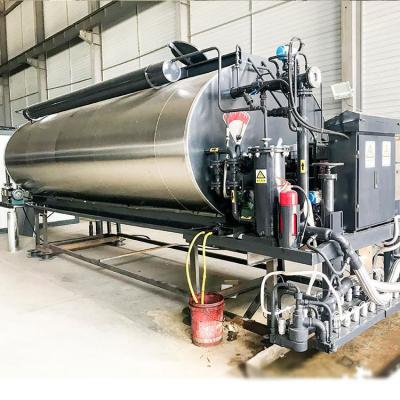 China Construction worksÂ   6000L Automatic Asphalt Distributor for Road Maintenance for sale