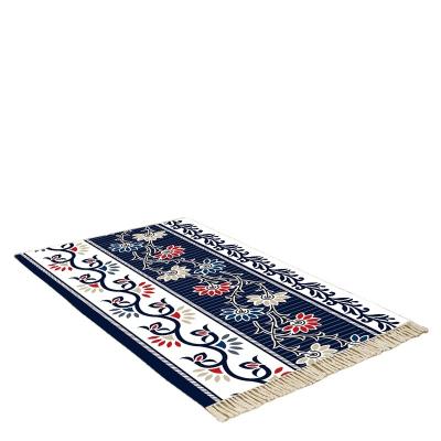 China Modern Style Cotton Vintage Blanket Canvas Rug For Living Room Bedroom Floor Rug With Tassel for sale