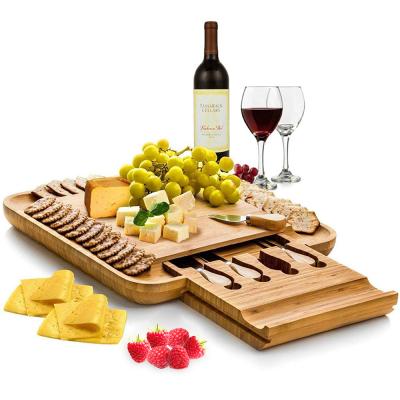 China Sustainable Large Square Cheese Cutting Board And Knife Set Wooden Bamboo Cheese Board With Knife Cutlery Set for sale