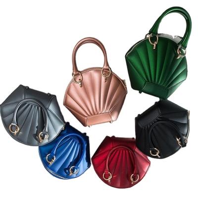 China High quality OEM designer small jelly shell bag custom simple trendy shoulder candy female bag for sale