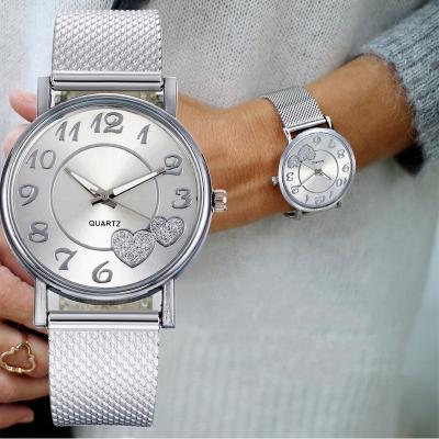 China Fashion\Luxury Popular Dress Watch For Love Women2022 Cheapest Gold Silver Quartz Watches Simple Fashion Casual Dress Women Luxury Wristwatches for sale